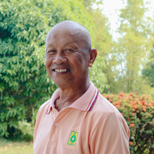 Luisito B Manalo (Farm Supervisor)