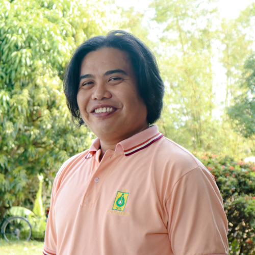 Teejay J Carandang (Agricultural Technician II)